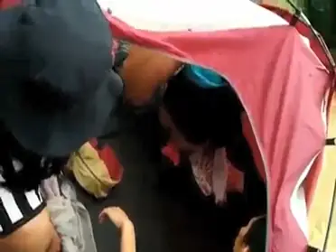 Gila Bener! Pasangan Ini Ketahuan Mantap Di Tenda